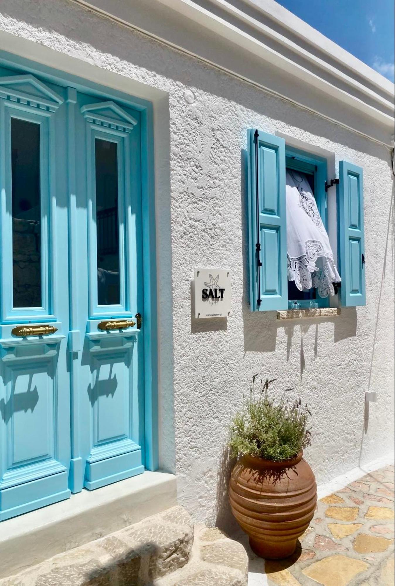 Salt Retreat - Seafront Villa Χάλκη Εξωτερικό φωτογραφία