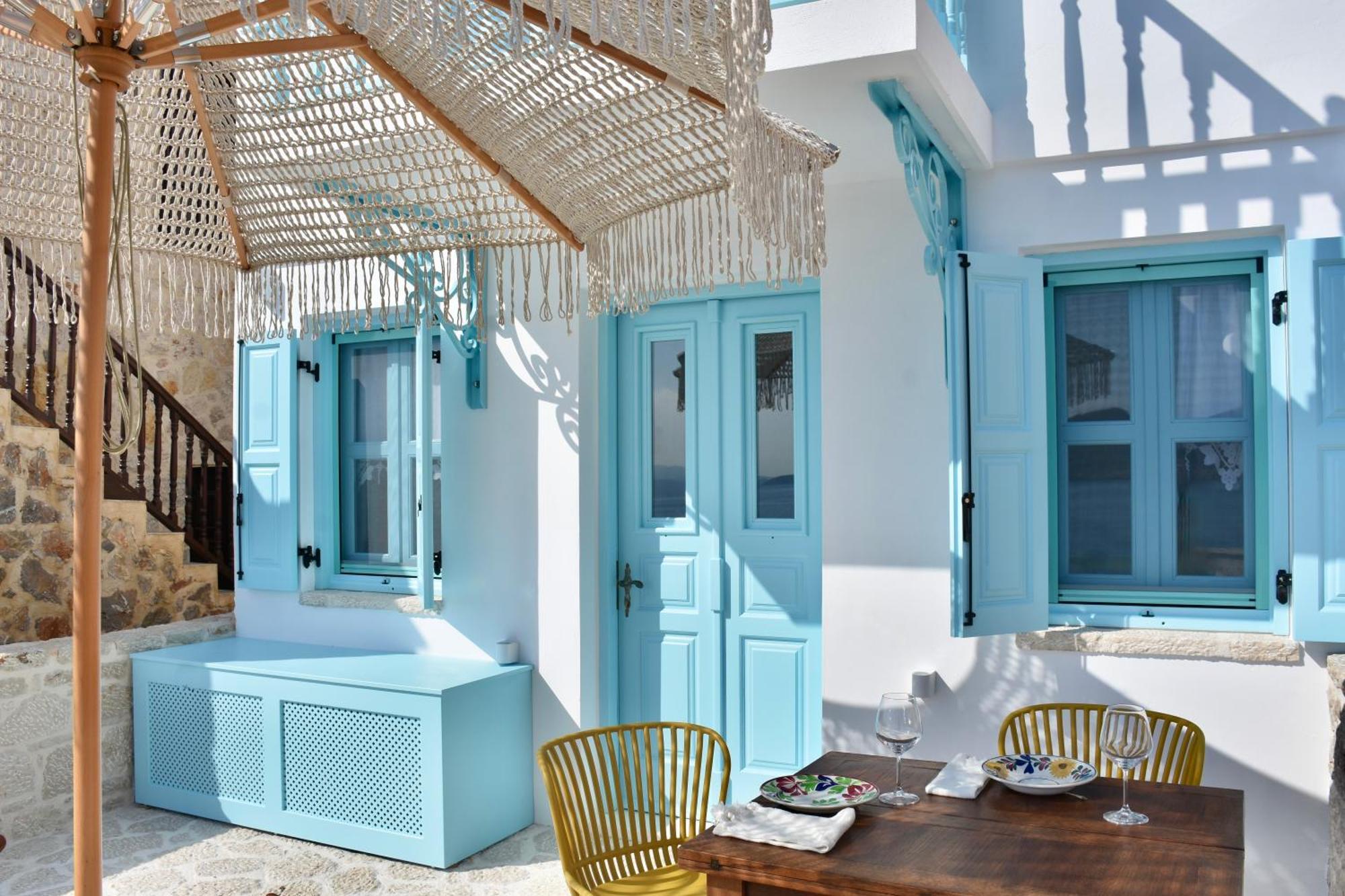 Salt Retreat - Seafront Villa Χάλκη Εξωτερικό φωτογραφία